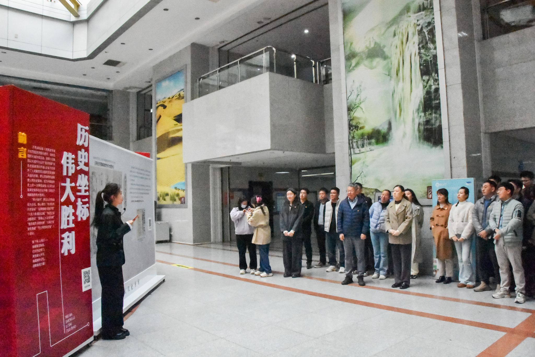 ylzzcom永利总站线路检测组织教工党员参观“伟大胜利”济南战役史实展巡展